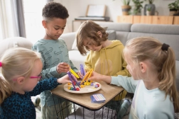 Zigzag – motor skills board game for kids