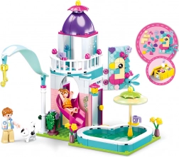 Sluban house with a slide into the pool