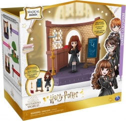 Set of Wizarding World Figures Enchanted Classroom