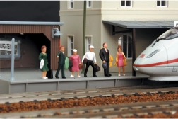 Piko utas figurák 6 db