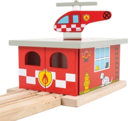 Drvena vatrogasna postaja s heliportom Bigjigs Rail