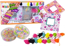 DIY-Schmuckset – Freundschaftsbänder aus Stickgarn