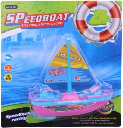 Plastiksegelschiff mit Batterie