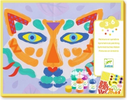 Symmetrical Painting with Animal Motifs by Djeco