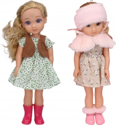 Poupée avec fourrure et effets 35 cm