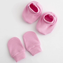 Infant cotton set – booties and mittens pink 0–6 months NEW BABY