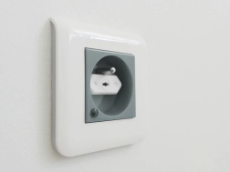 Ochrana elektrické zásuvky bílá