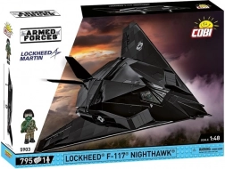 Model F-117 Nighthawk 795 darabból