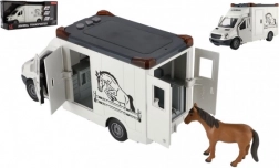 Prevoznik živali s konjem in učinki na vztrajnik