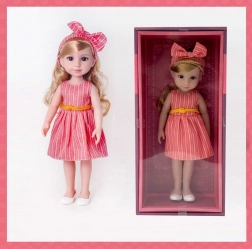 PLEJO poupée en robe rouge