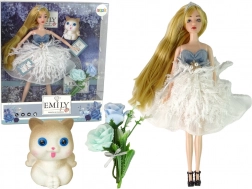 Lutka Emily s mačićem i cvijećem