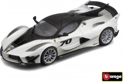 kovový model auta bburago ferrari fxx-k evo 2017 1:43 bílá/černá