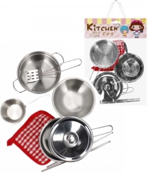 kids’ kitchen set