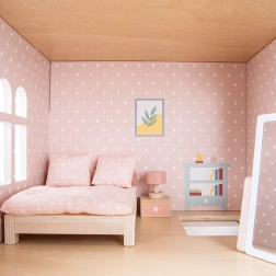 Casetta delle bambole in legno con mobili