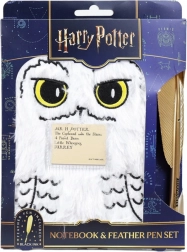 Harry Potter pisalni set Magical Locations (blok A5 in pero v obliki peresa)