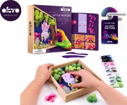 Modeling Kit Little World in a Frame – Bat 21 × 21 cm