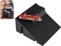 Ujjas gördeszka rámpával – műanyag fingerboard csavarozható alkatrészekkel