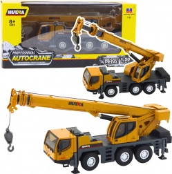 Metal model of HUI NA truck crane 1:50
