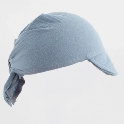 detská mušelínová šatka so šiltom New Baby modrá, nastaviteľná veľkosť