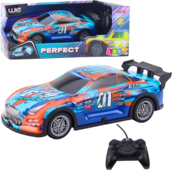 RC-raceauto met verlichte carrosserie, oranje‑turkoois