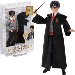 Harry Potter – Hogwarts doll with wand and cloak