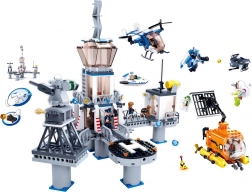 Supervillain Prison Building Set