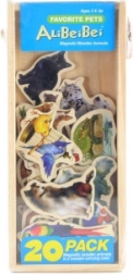 Wooden pet magnets in a box (20 pcs)