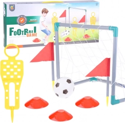But de football pour enfants avec ballon et cônes