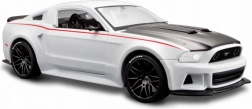 Composite model Ford Mustang Street Racer 1:24 white