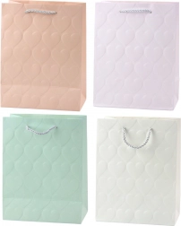 Elegantna darilna vrečka z reliefnimi srci 23 x 18 x 10,5 cm