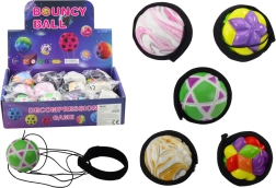 Színes labda gumiszalaggal 6 cm