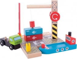 Bigjigs Rail container terminal with magnetic crane