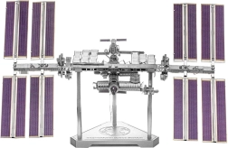 METAL EARTH 3D Puzzle International Space Station (ICONX)