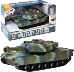 Katonai tank fény- és hangeffektekkel