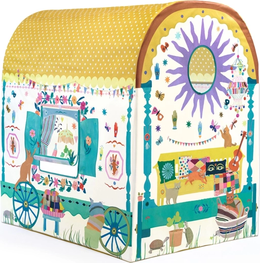 Finestre apribili e ingresso con tende