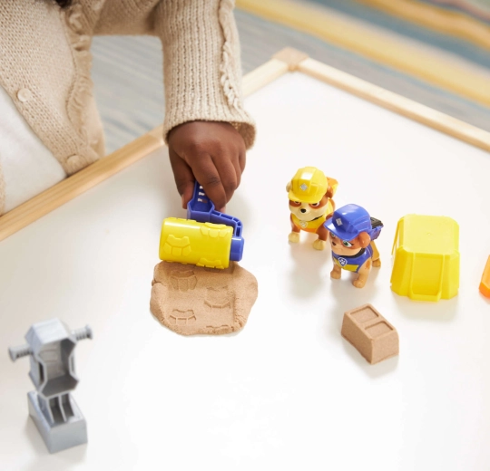 Orodja in valjček z odtisi