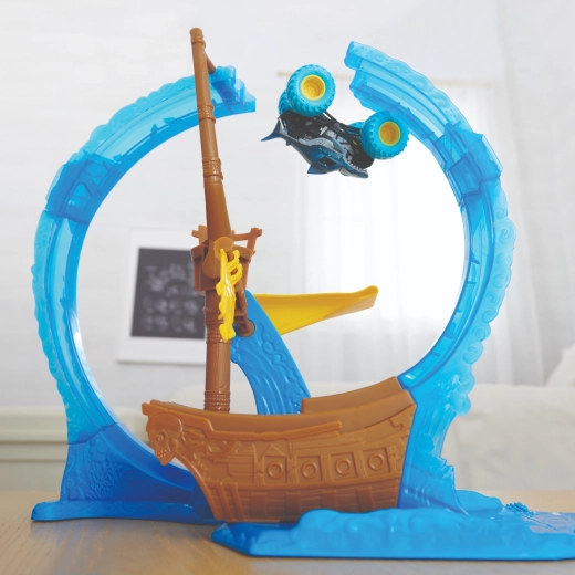 Wave loop for ultimate tricks