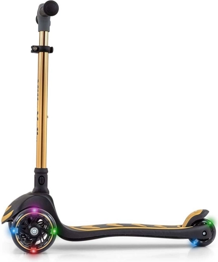 Stable three-wheel design for beginners