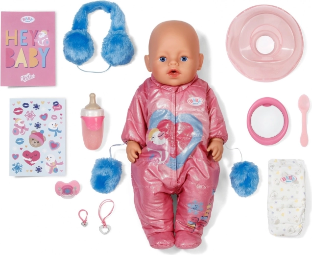 Rich accessory set for creative scenarios