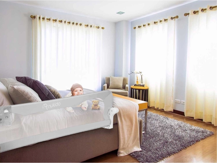 Safe folding with lock