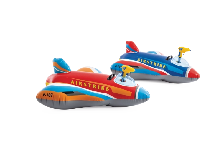 Integrated water gun for action play