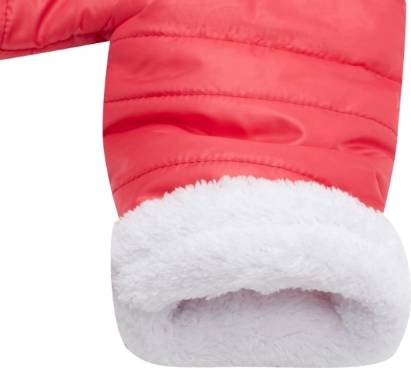 Presladak dizajn s ušima i kvalitetno prošivanje