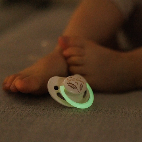 Nighttime peace thanks to the glowing handle