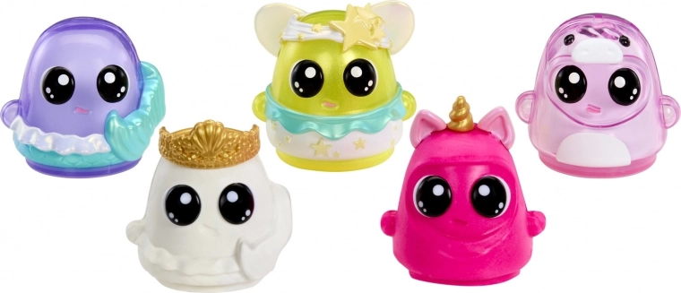 Cute characters and accessories for playful stories