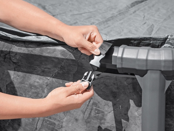 Secure wind‑resistant attachment