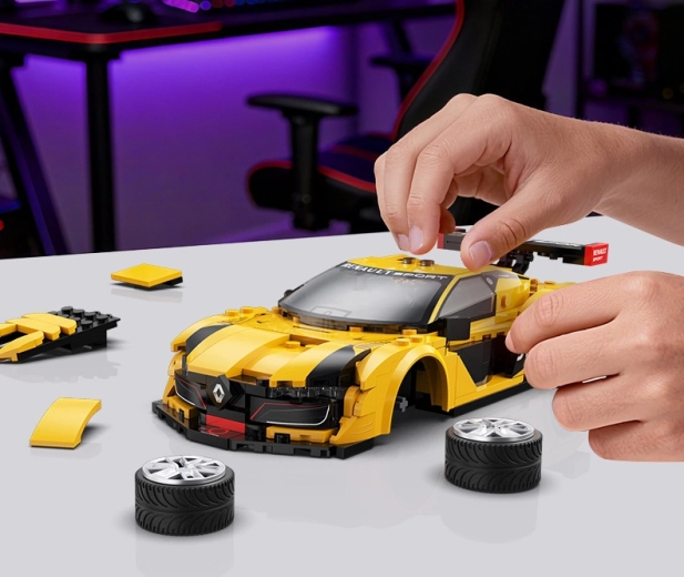 Doppio controllo: radiocomando e app