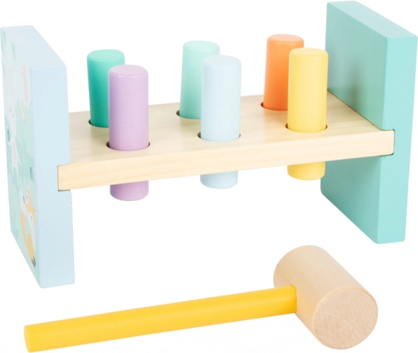 Marteau en couleurs pastel par small foot