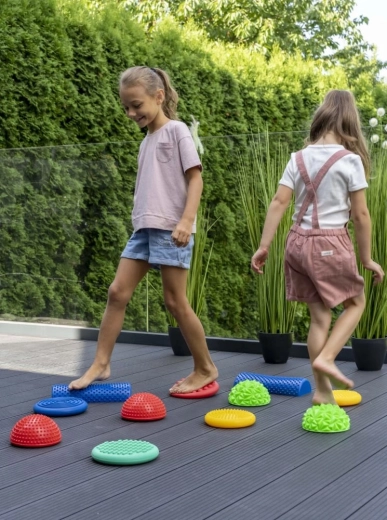 Safe and fun use indoors and outdoors