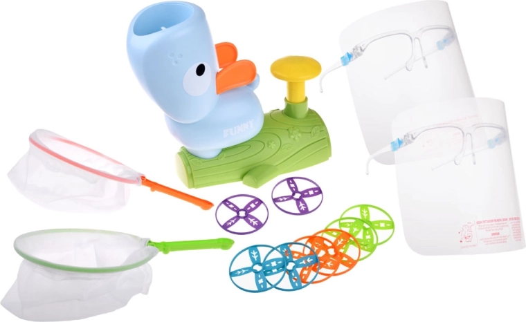 Game for 1–4 players with a complete set