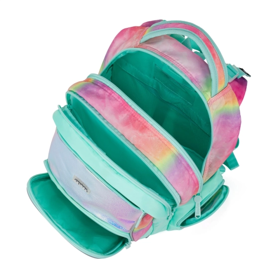 Practical compartments and durable waterproof bottom